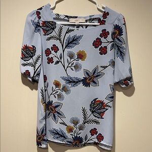 LOFT Women's Light Blue Floral Blouse